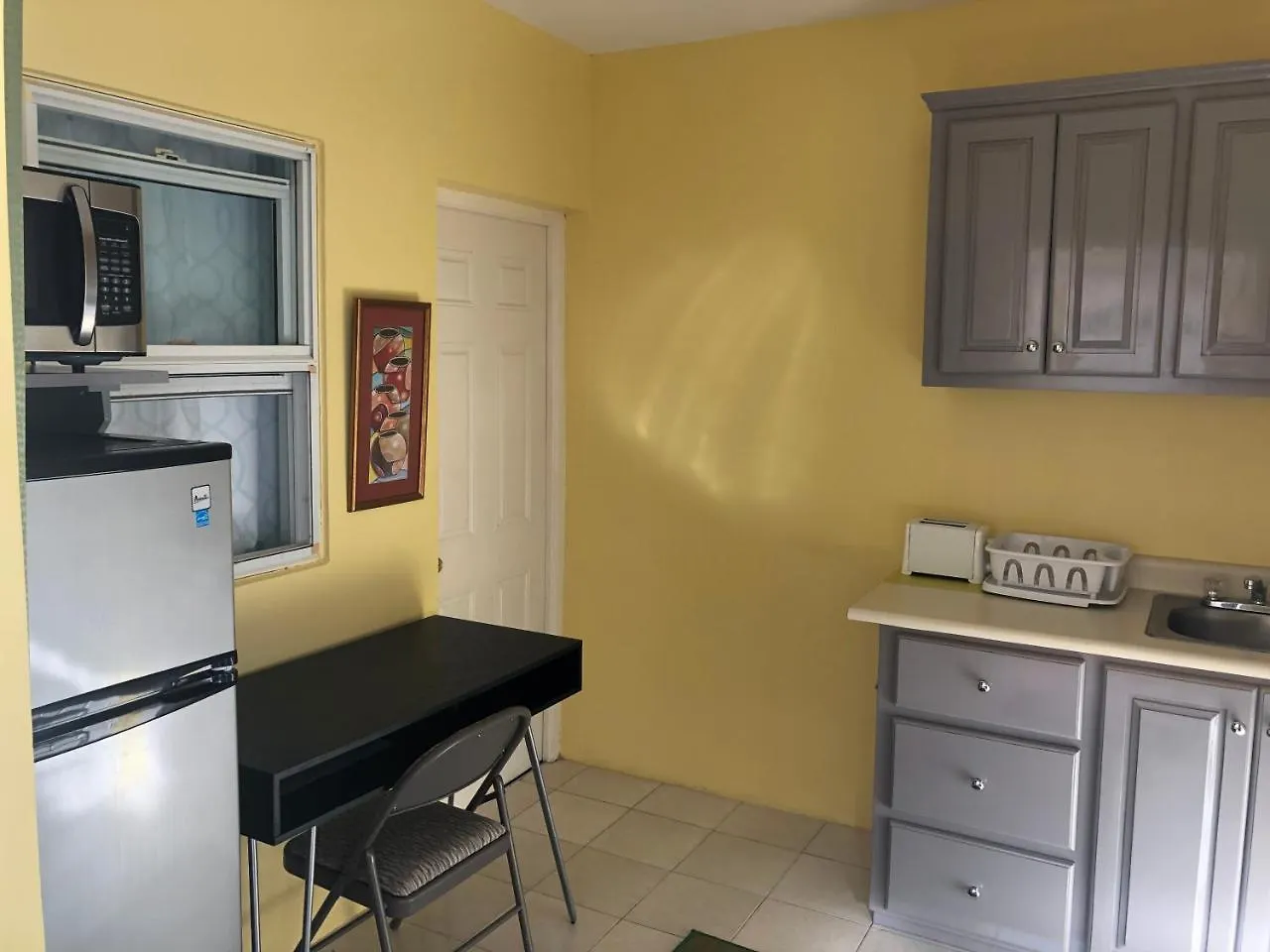 Brittany Manor Retreat Apartment Kingston